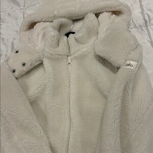 ALO Yoga Cream Teddy Jacket